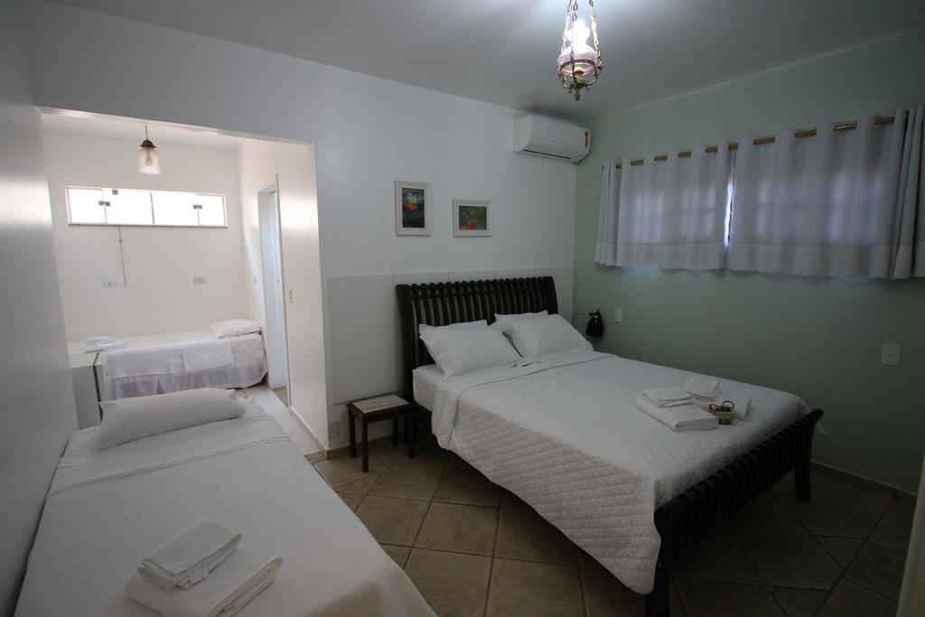 Chácara Andó Bed And Breakfast Águas de Santa Bárbara Exterior foto